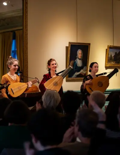 Casulana Lute Consort_by Rosé Luis Amaro